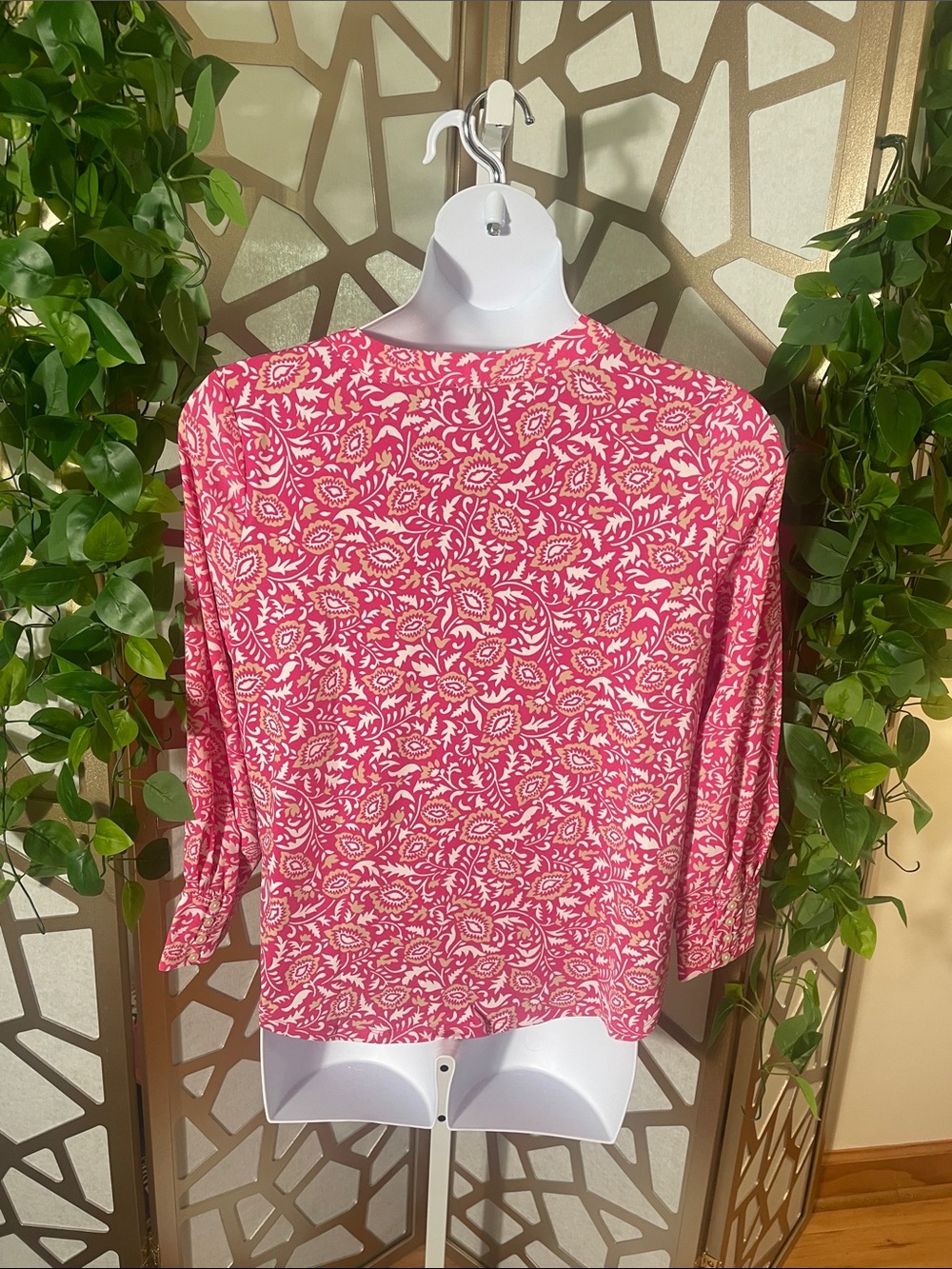 Ann Taylor Mixed Media Pleat Front, Pink, LP - Picture 5 of 6